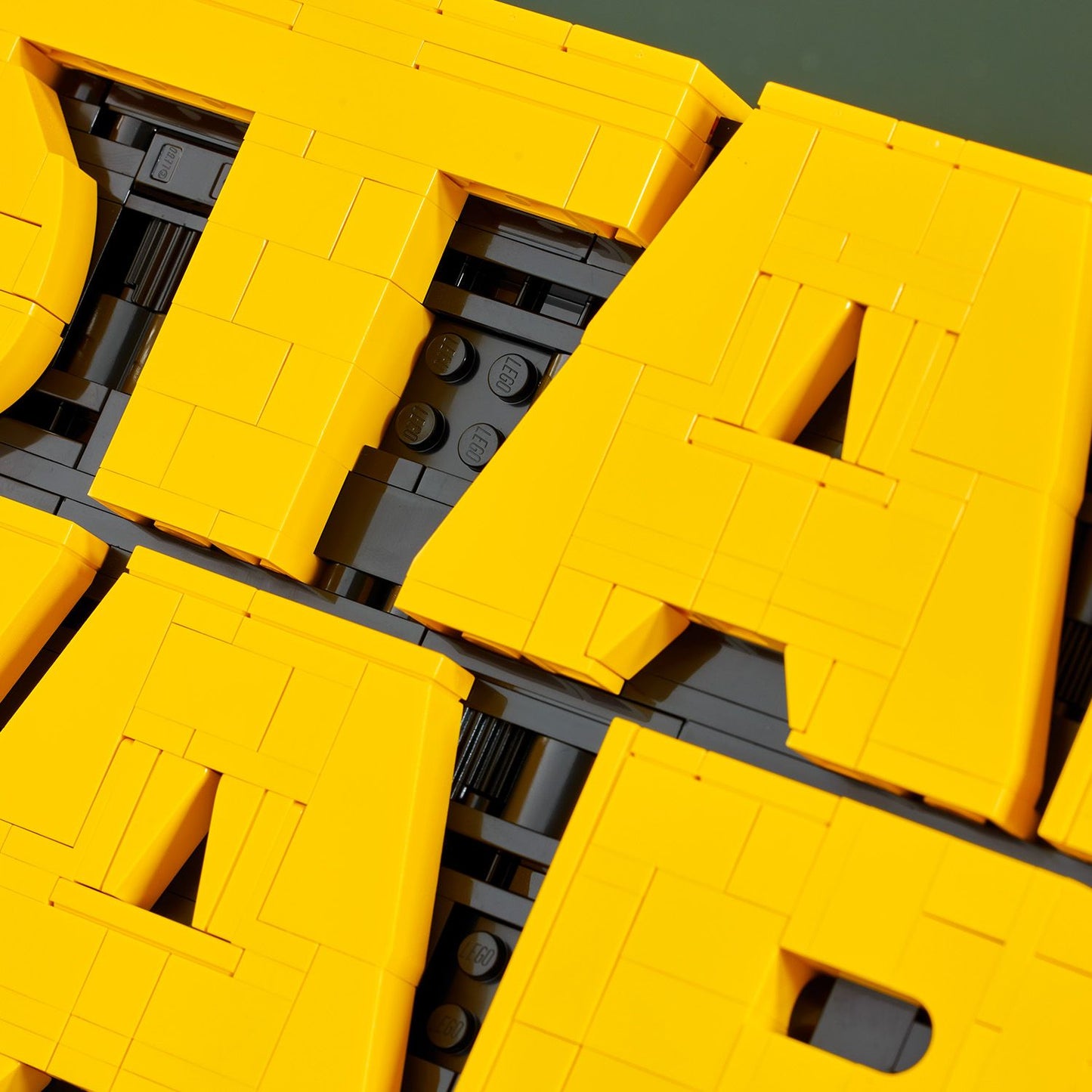 75407 Brick-Built Star Wars Logo Brick-Built Star Wars Logo